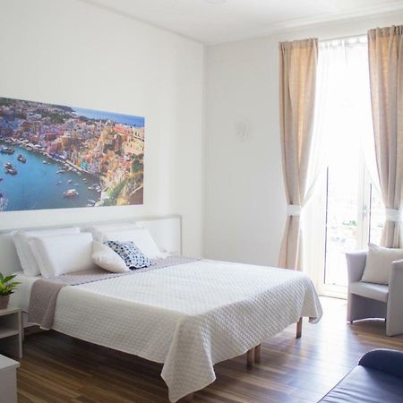 Rooms Stazione Centrale Napoli Ngoại thất bức ảnh
