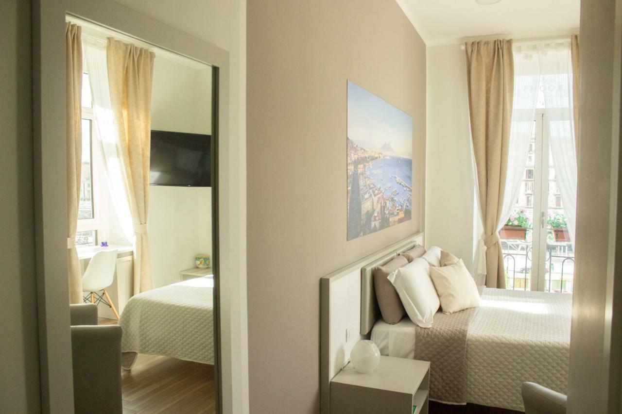 Rooms Stazione Centrale Napoli Ngoại thất bức ảnh