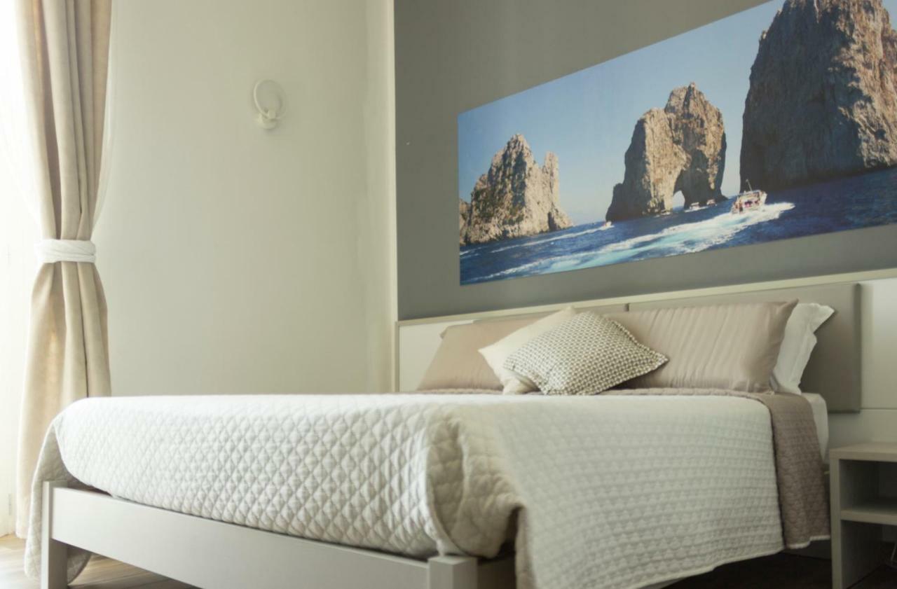 Rooms Stazione Centrale Napoli Ngoại thất bức ảnh